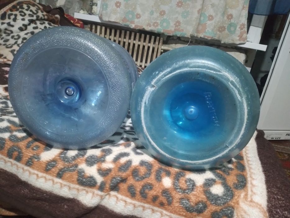 Продаются колбы 18.9литров.