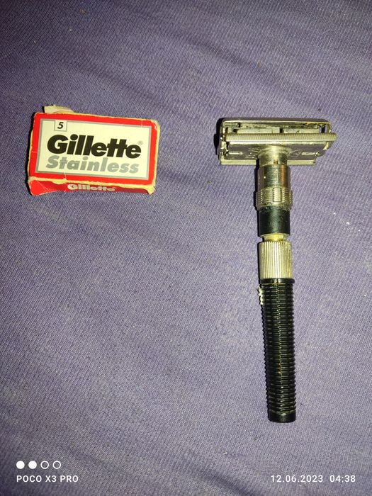 WIZAMET W11 maszynka golenia W-11 ładna + żyletka PRL