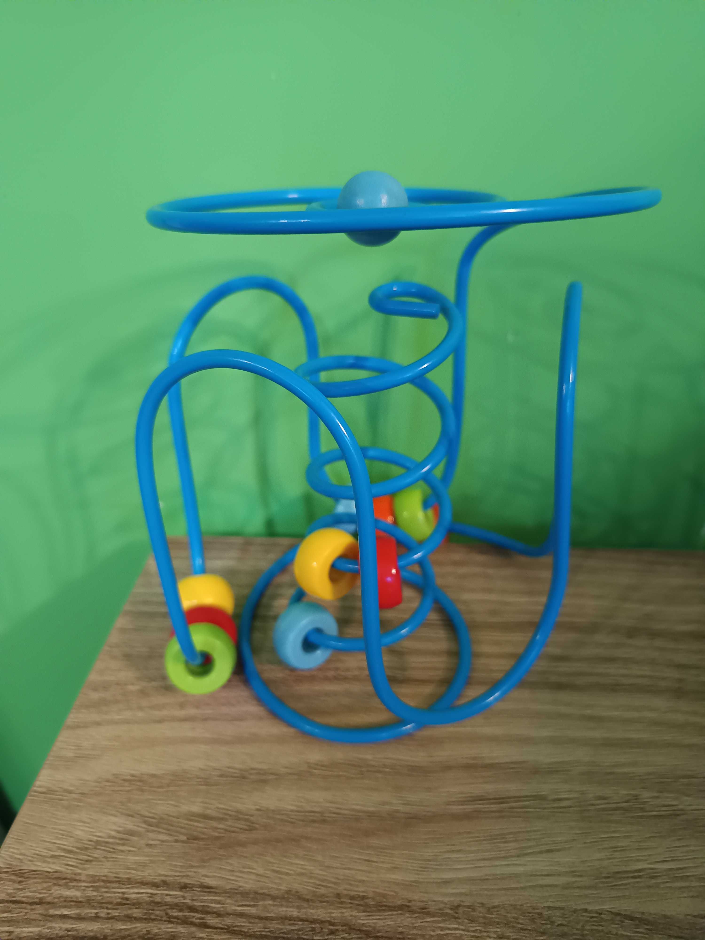 Zestaw zabawek edukacyjnych dla niemowlaka