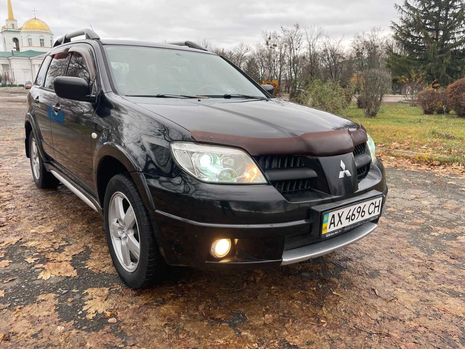 Mitsubishi Outlander 2.4 АКПП 2007 год