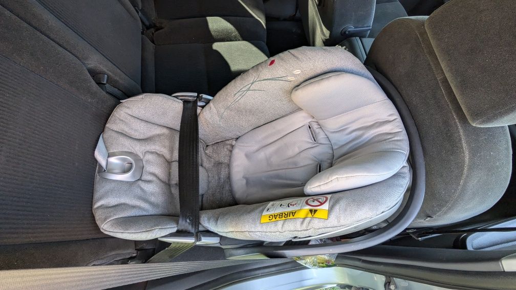 Автокрісло Cybex Cloud Q