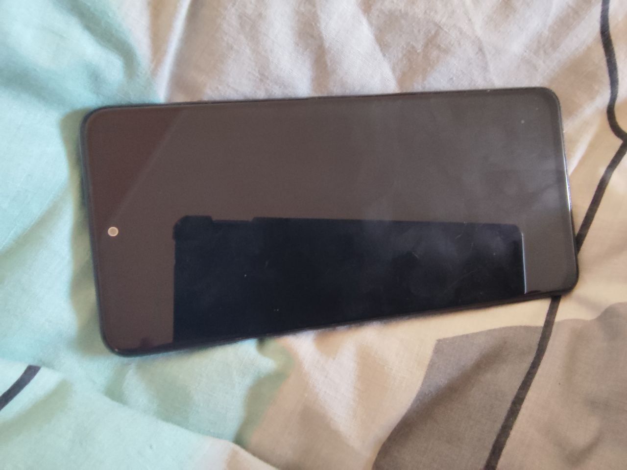 Обмінюю redmi note 12 pro 256/8