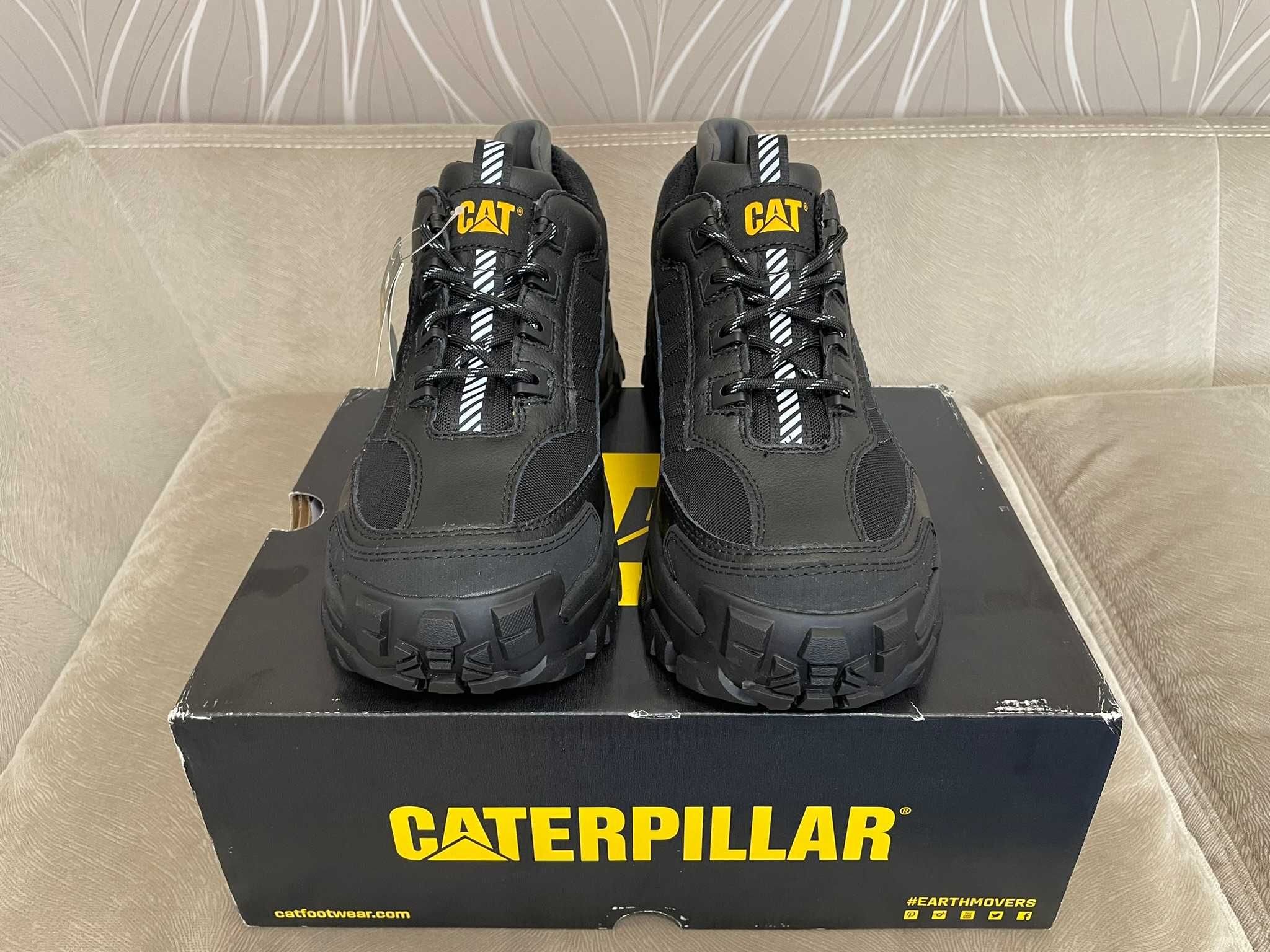 Кросівки Caterpillar Invader ST ОРИГІНАЛ розмір 44 на стопу 29 см