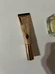 charlotte tilbury тональна основа номер 2