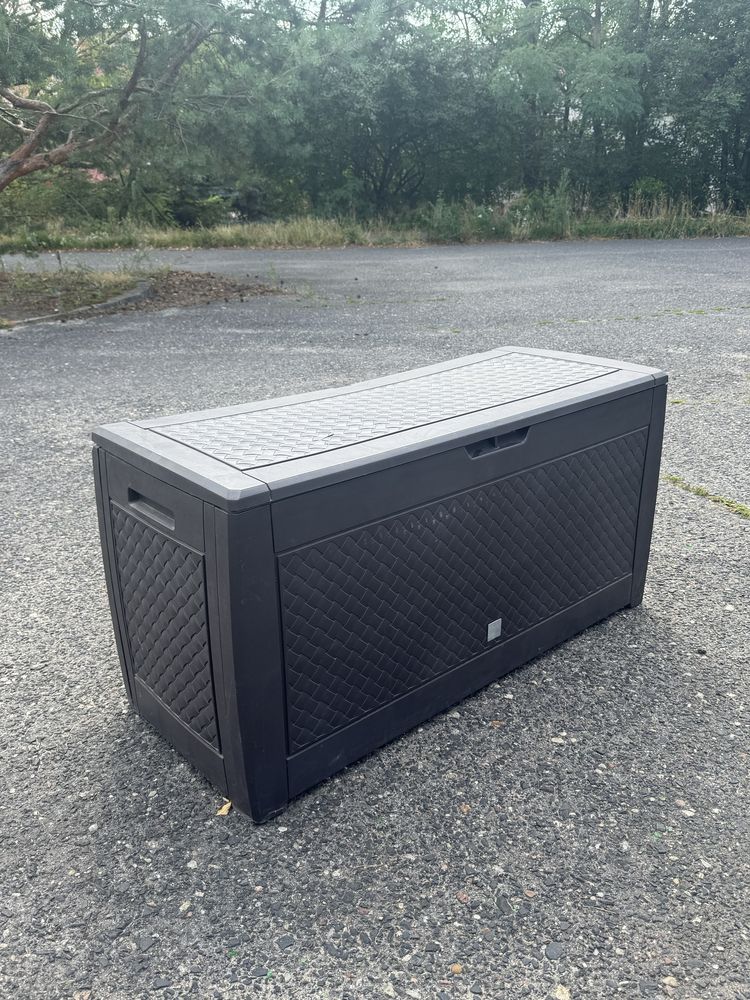 Skrzynia ogrodowa 117x60x48 stan dobry