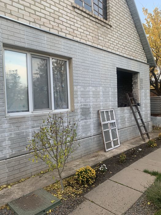 Продаж Будинок з гаражем між КРЕС та Зарічний