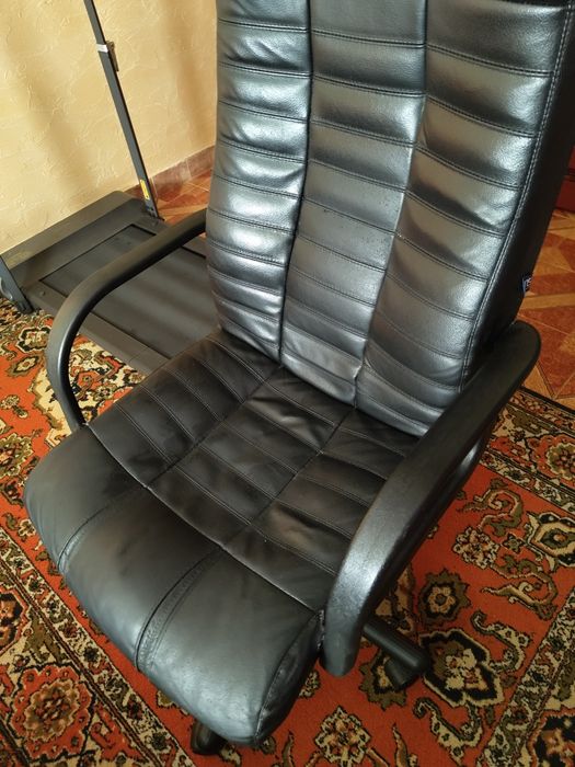 Крісло ATLANT Nowy Styl під шкіру