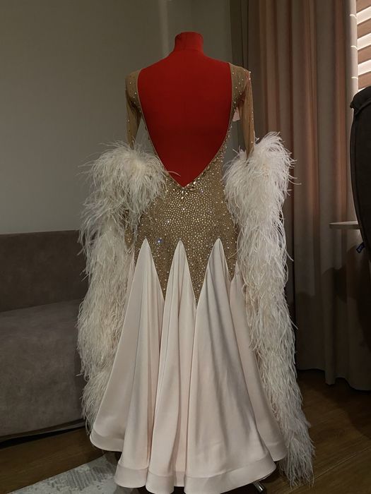 Сукня стандарт , європейська программа