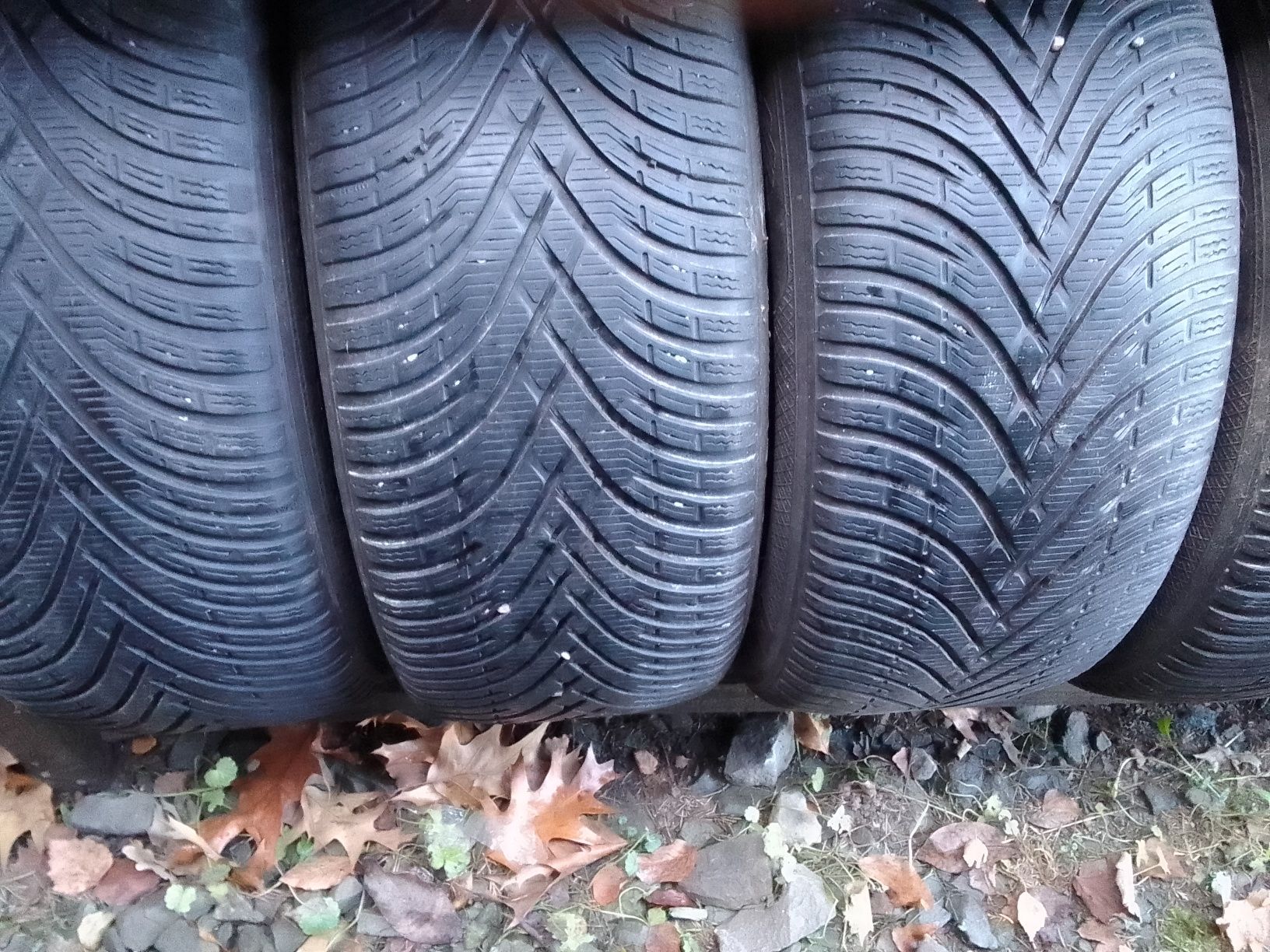 Cena za 4 Opony zimowe 235/55r17 KLEBER 2019r
