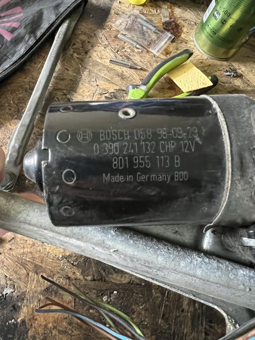 Продам моторчик для склоочисників  пасат б5