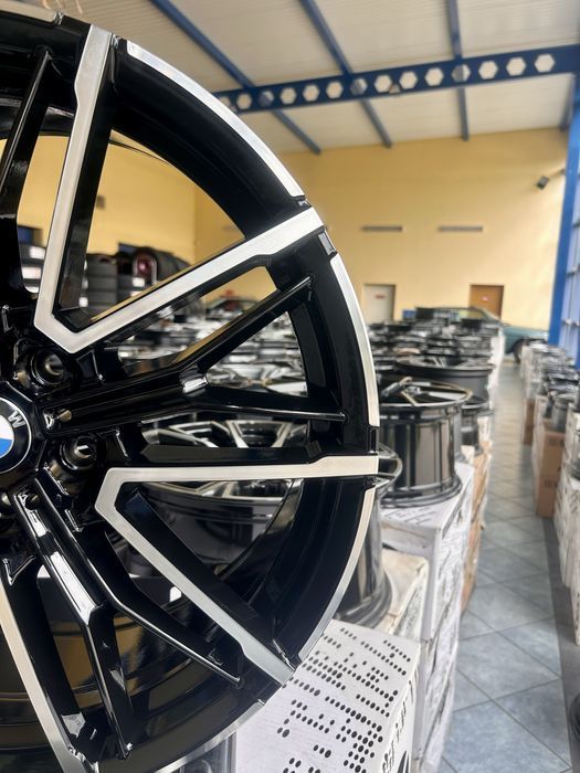 Felgi aluminiowe bmw 3 4 5 6 7 x3 x4 x5 x6  dwie szerokości 20 cali