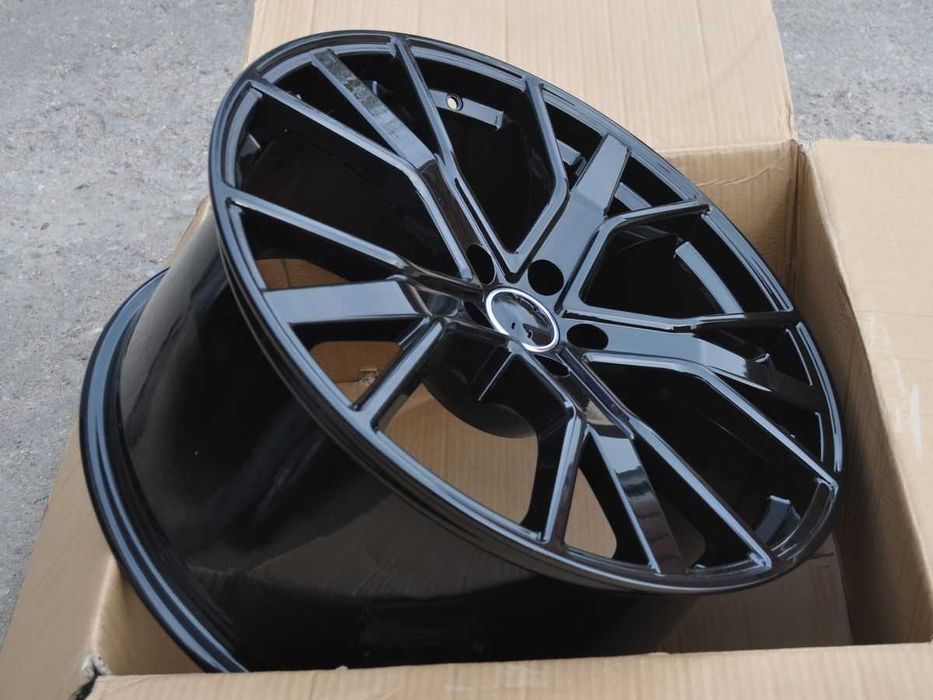 Nowe czarne felgi R22 5x112 Audi Q7 4M Q8 SQ7 SQ8 ET 21!