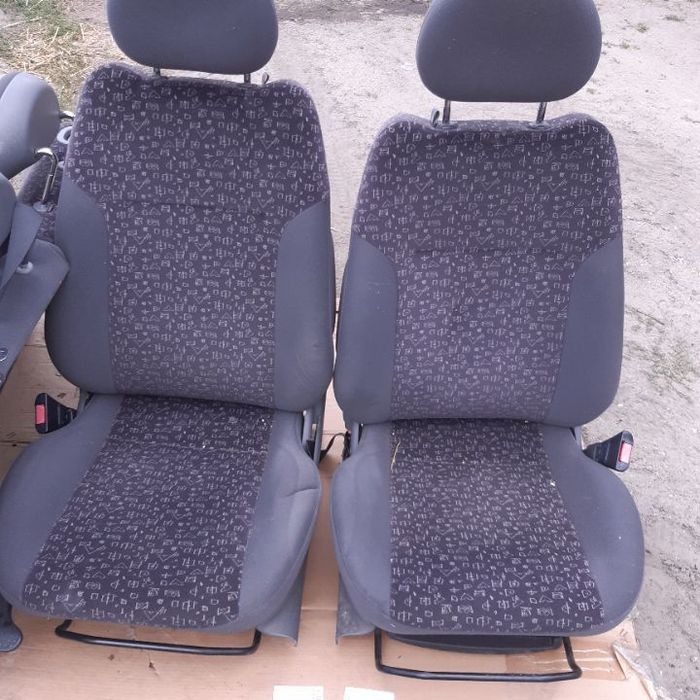 FOTELE KANAPY KOMPET CORSA C