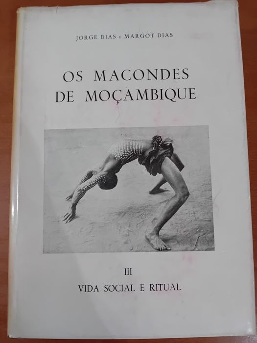 Os Macondes de Moçambique