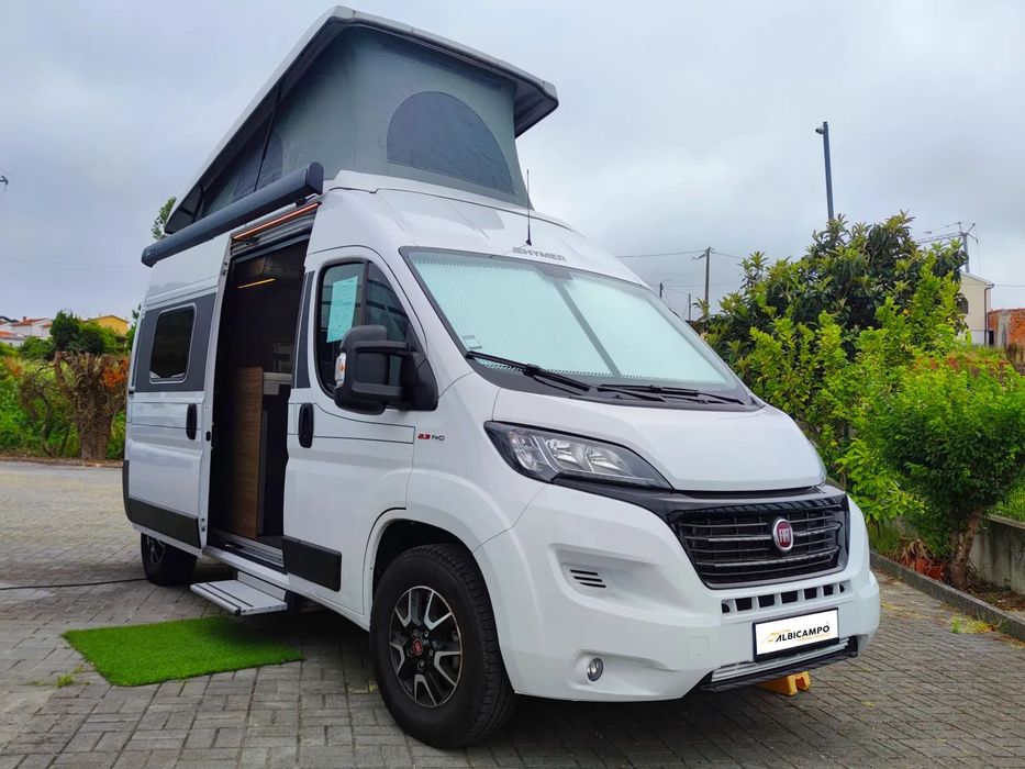 Hymer Van Ayers Rock