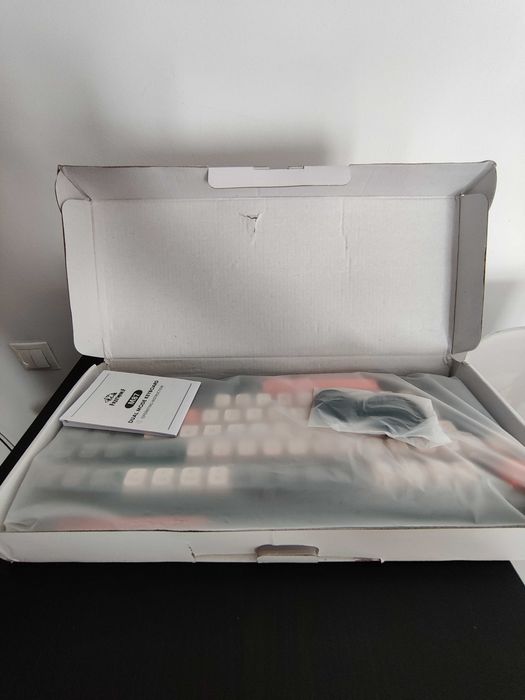 Klawiatura Gamingowa M87 Dual Mode podświetlana BT/2,4GHz USB typ C