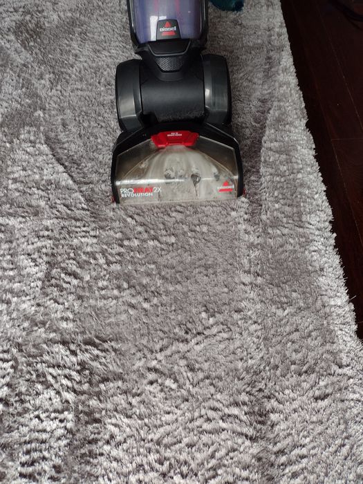 Limpeza de sofás colchões carpetes e alcatifas