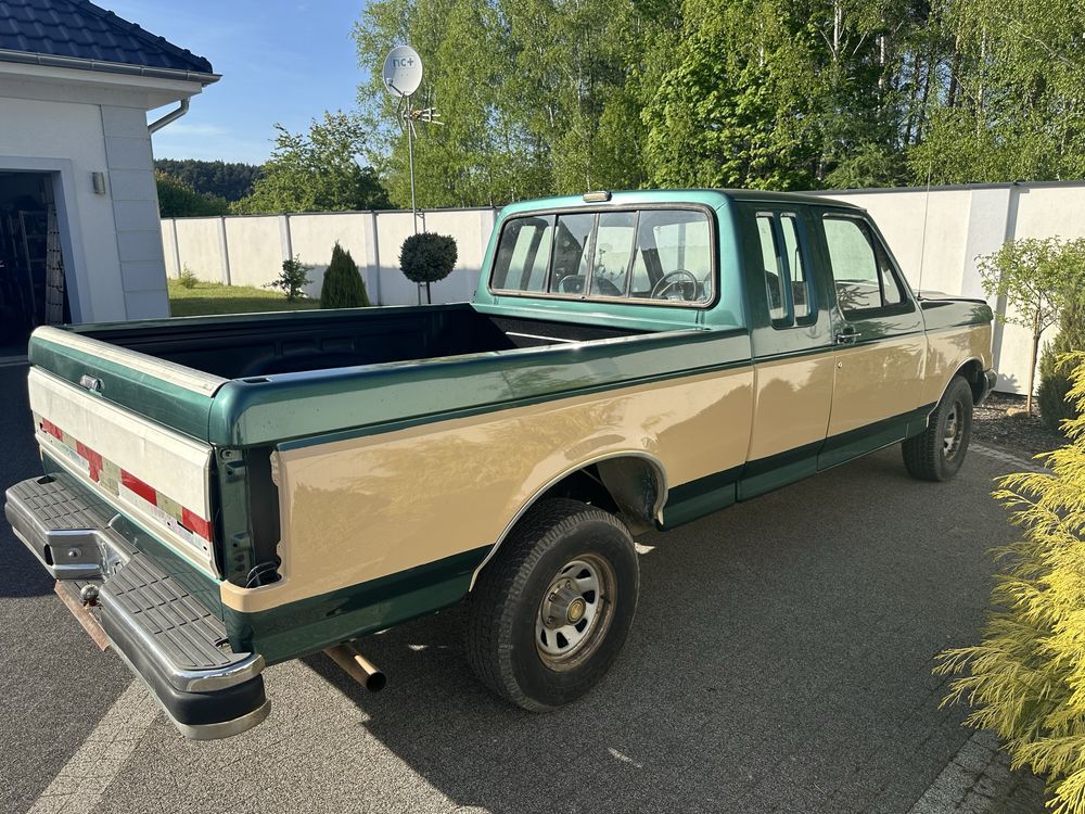 Ford F150 rocznik 1990 5.0l V8 RWD zero rdzy! zamiana bricknose pickup