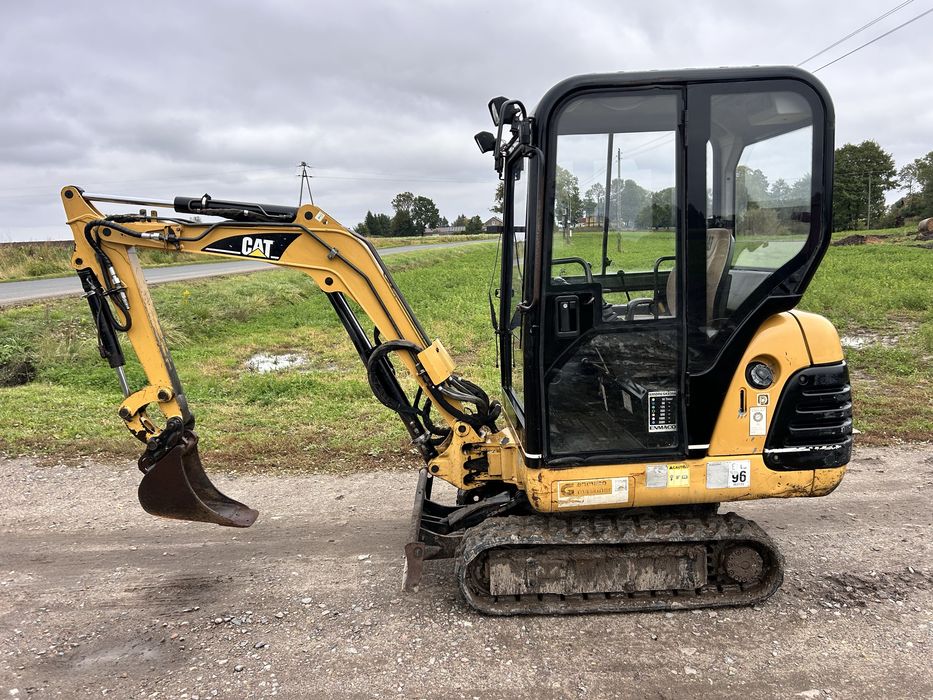 Minikoparka Cat 301.5