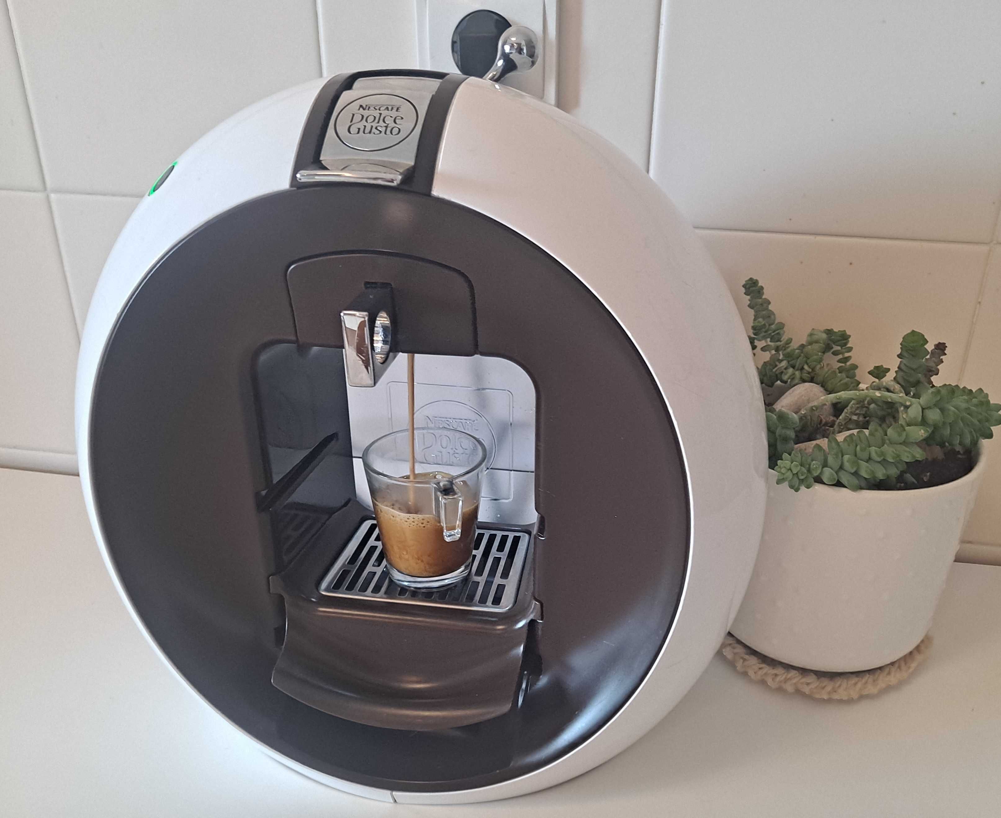 Máquina café Dolce Gusto KRUPS CIRCOLO