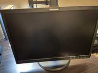 Monitor lenovo 22” - cena za 2szt.