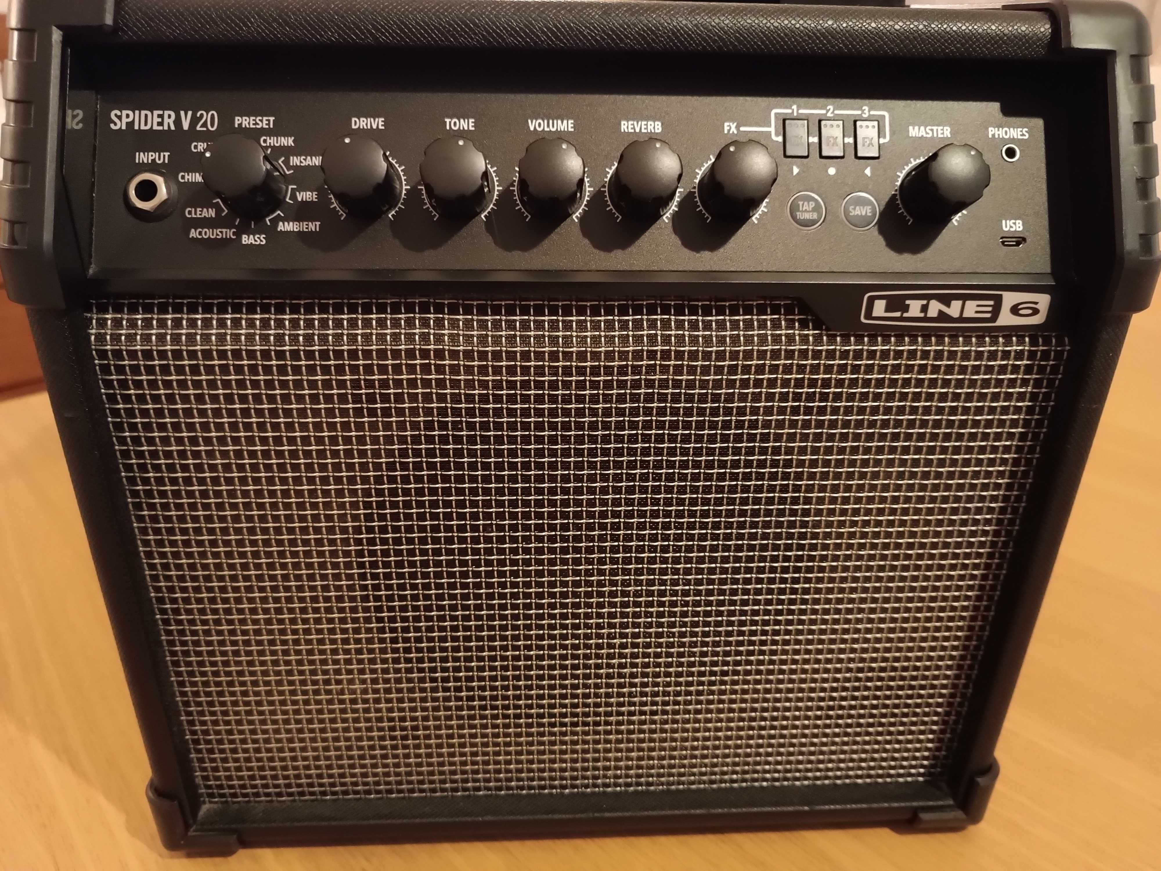 Line 6 Spider V 20 mkII amplificador