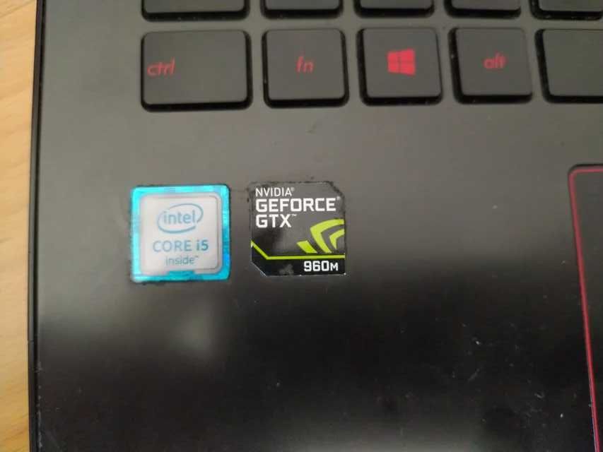 Portátil Asus ROG