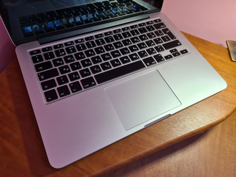 Apple MacBook Pro a1502 8/256