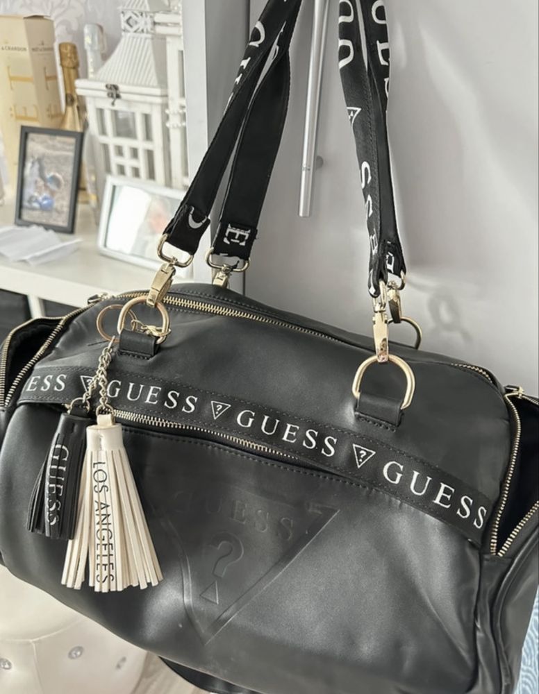 Torebka guess shopper pojemna