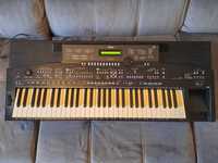 Yamaha PSR-1700 c/avarias