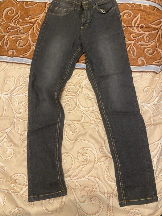 Vestido, calcas e saia