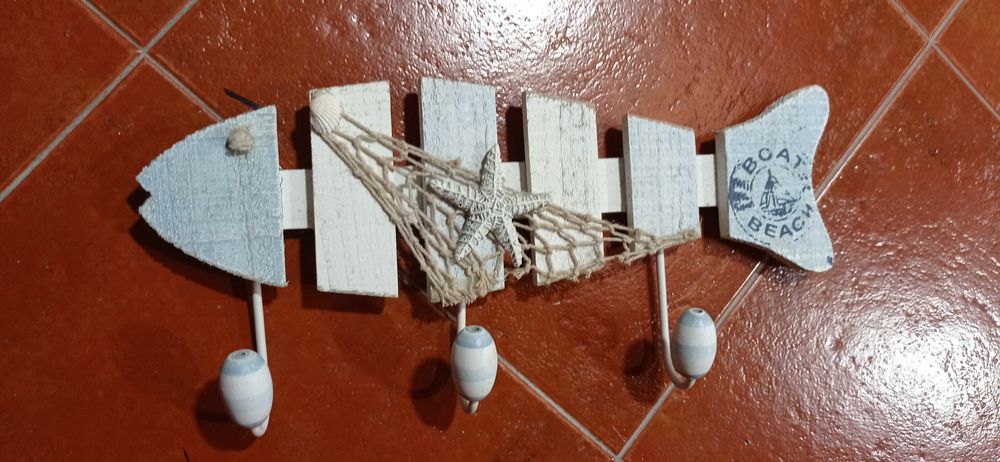 Cabide forma de peixe