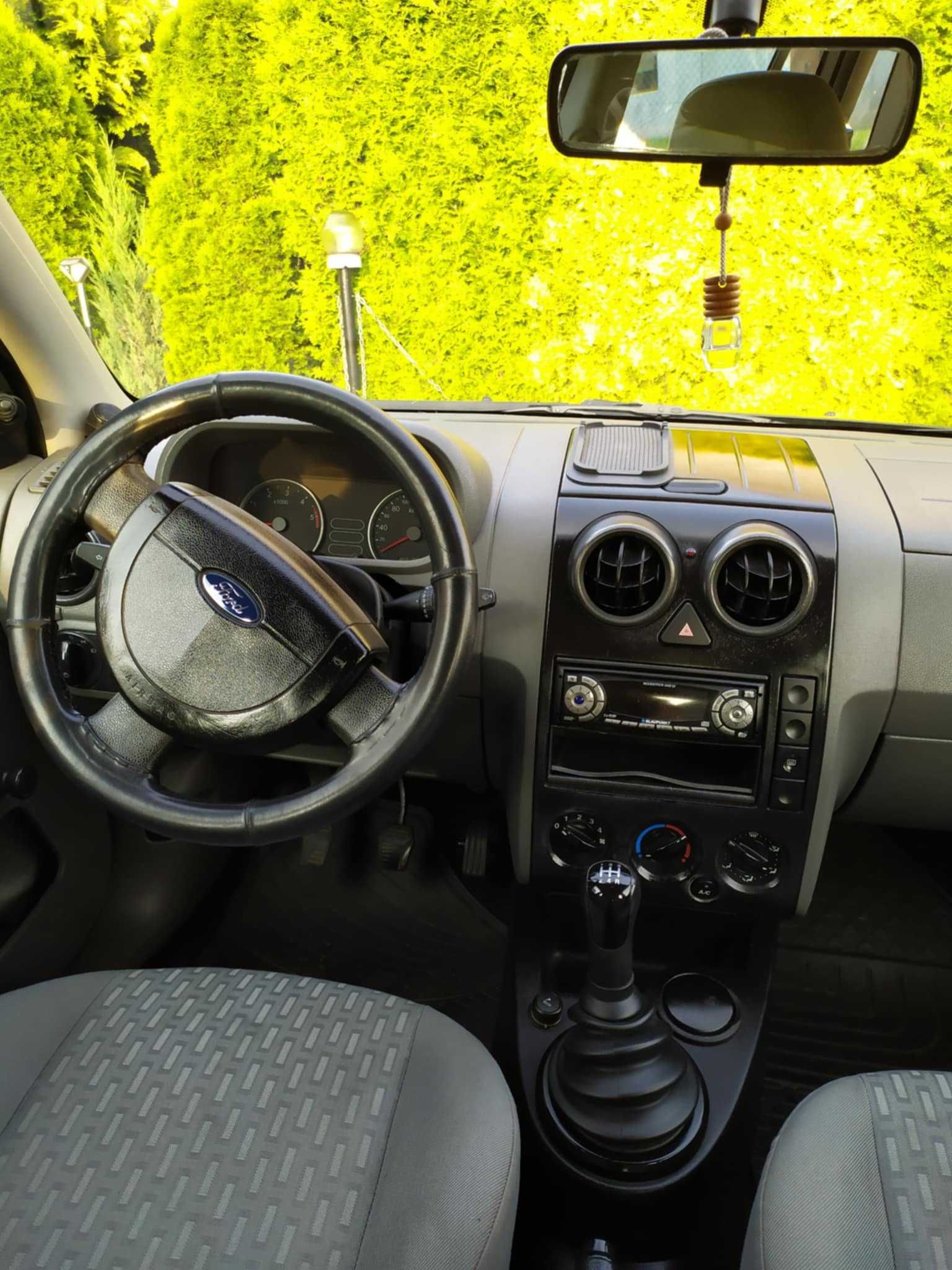 Ford Fusion 1.4 TDCi / Diesel / 2004 / doinwestowany