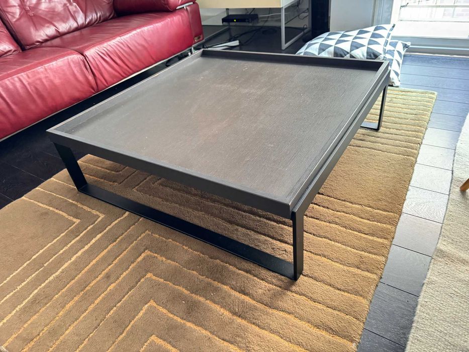 Mesa baixa de sala/café da Area Store