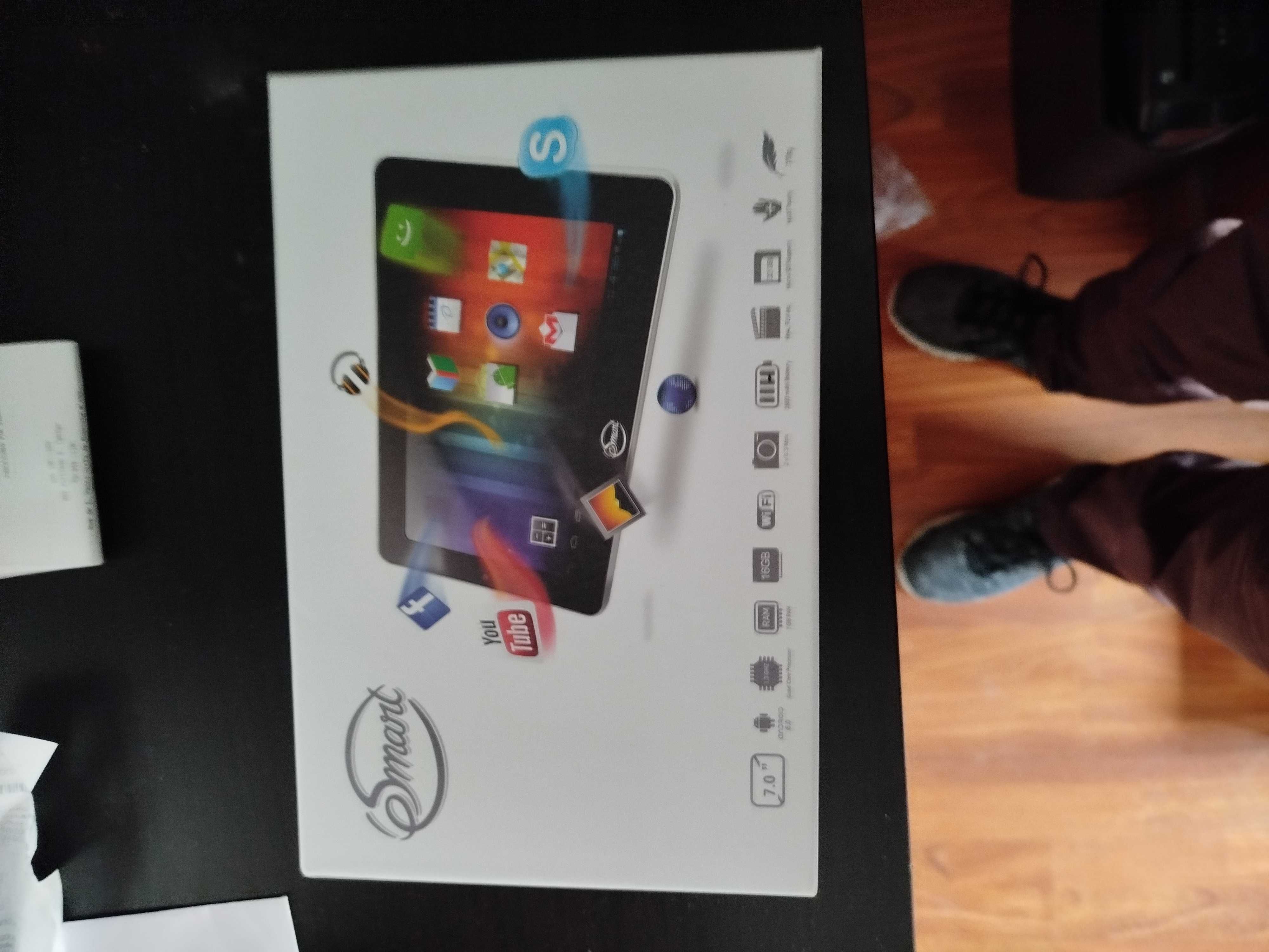 2 tablet iguais de pouco uso