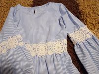 Sukienka śliczna elegancka lekka zwiewna w paski