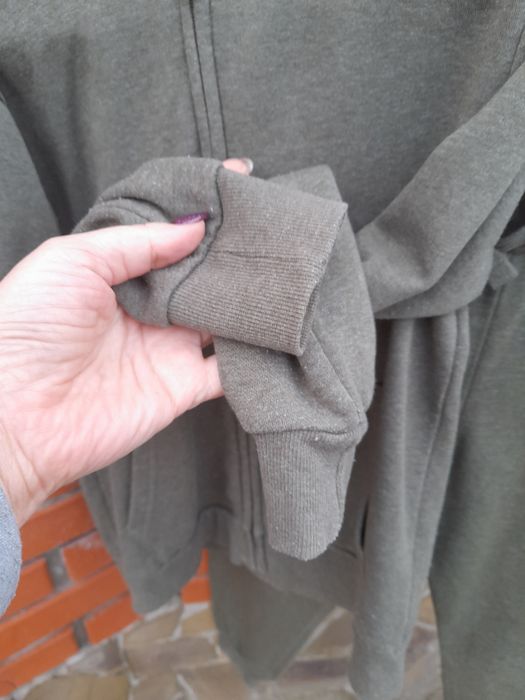 Спортивный костюм на 140 см , фирмы F&F, состояние отличное