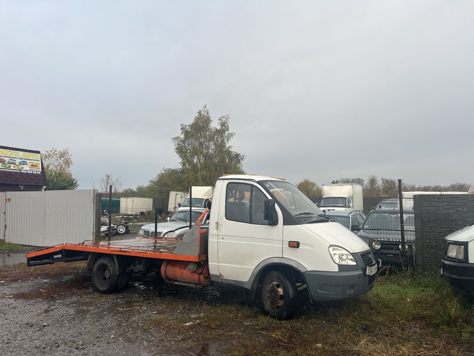 Послуги евакуатора для перевезення авто Полтавская область Решетиловка