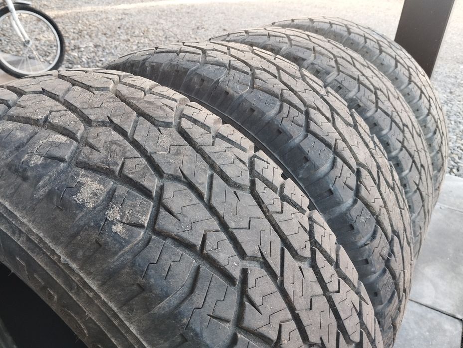 Opony całoroczne AT