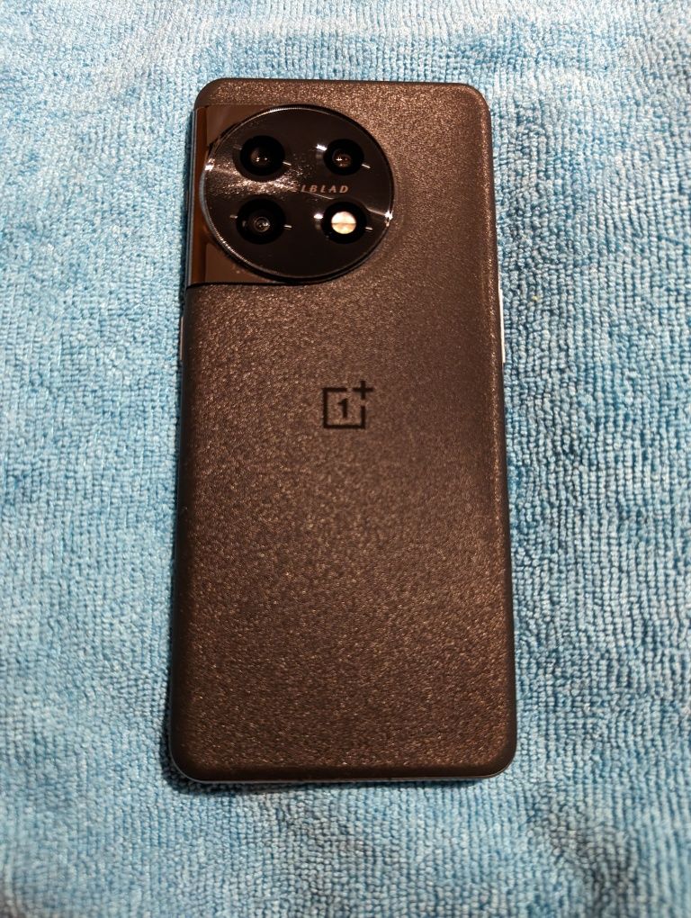 OnePlus 11 6.7" Dual SIM 16GB/256GB - Novo - Bateria 100% c 0/1 Ciclo
