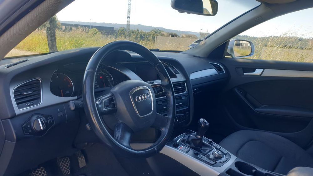 Audi A4 SportLine -38€Selo-Muito bom estado