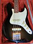 Gitara basowa bas Fender Jazz Bass USA 1983r