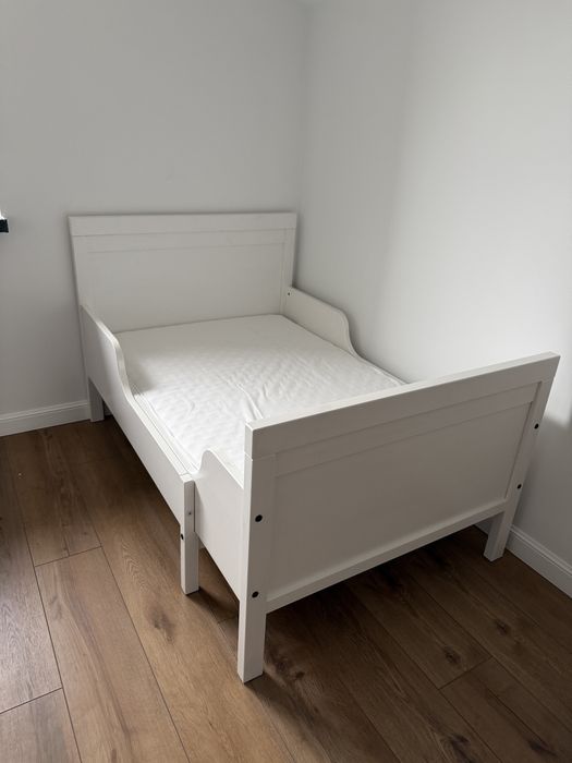 Łóżko dziecięce IKEA SUNDVIK + materac + stelaż — prawie nieużywane