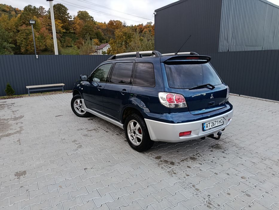 Mitsubishi outlander