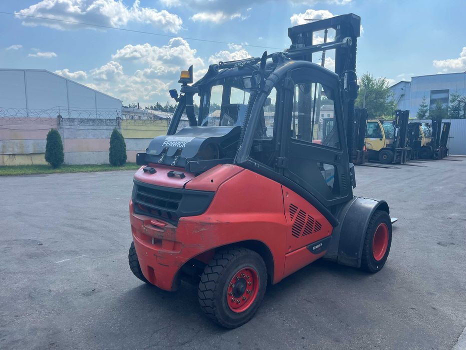 Навантажувач вилковий Linde H45T-01