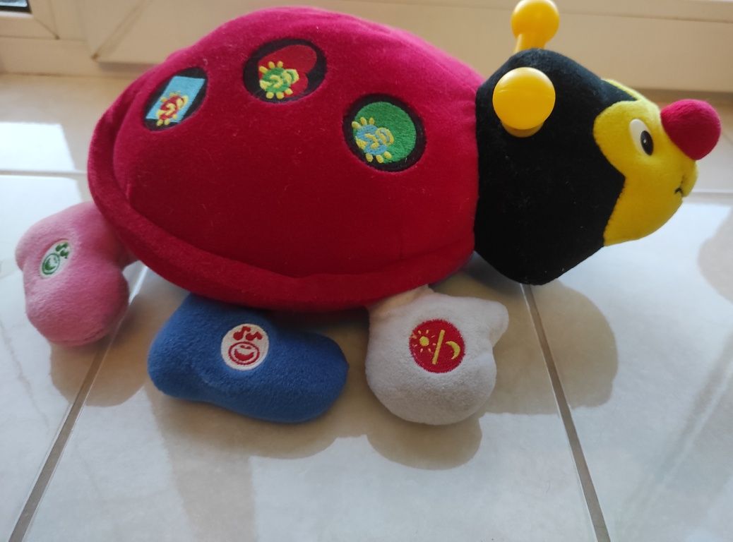 Продам интерактивную игрушку божья коровка