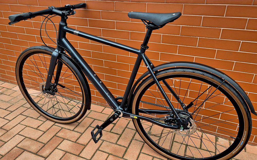 Cube Hyde Race Pasek Gates Alfine 8 Miejski Męski