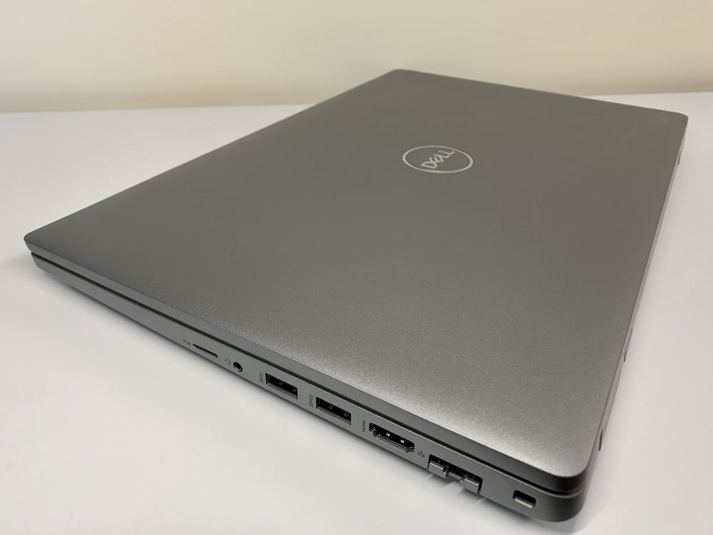 Dell Latitude 5520 15.6” FHD IPS i5-1145G7 16gb 512ssd