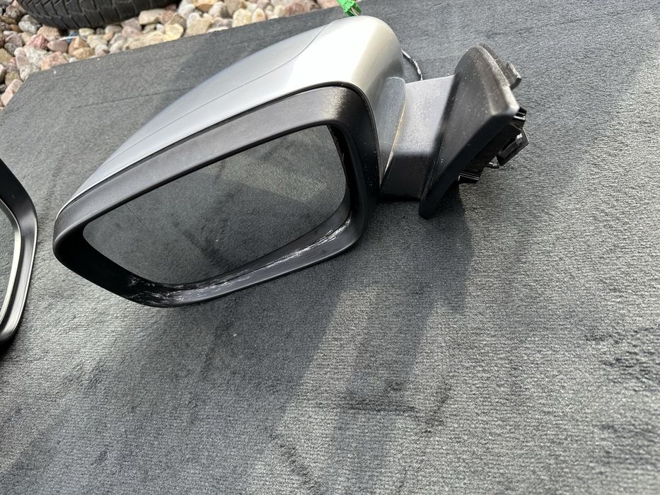 VOLVO XC60 12’ kompletne lusterko PRAWE LEWE R-DESIGN okazja