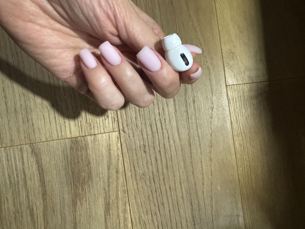 oryginalna prawa słuchawka , Airpods pro , proof of purchase